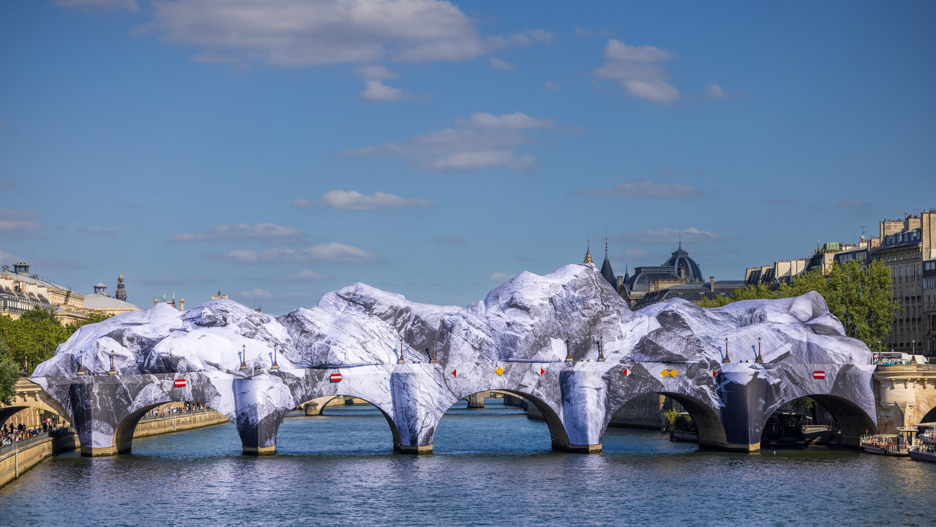 Emballer le Pont neuf